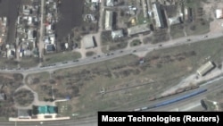 Maxar Technologies: 12-километровая колонна российской военной техники в Харьковской области