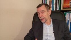 "Не могу ничего не делать, когда ко мне приезжают со всей страны". Лев Пономарев о ликвидации организации "За права человека"