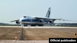 Грузовой самолет Ан-124 